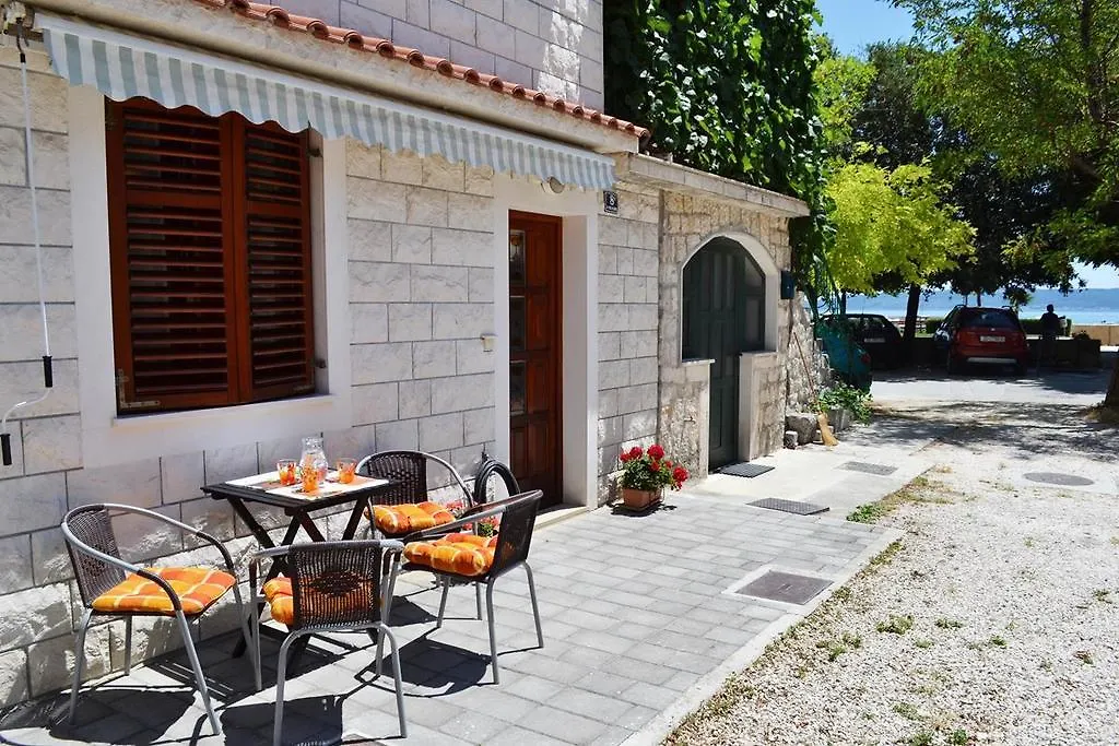 Apartment Klobuka Kaštela